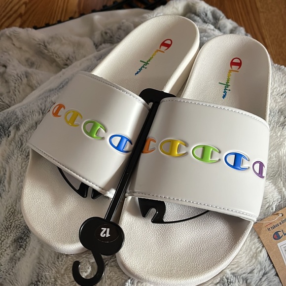 Champion Rainbow Logo Slide Sandals - Picture 2 of 9